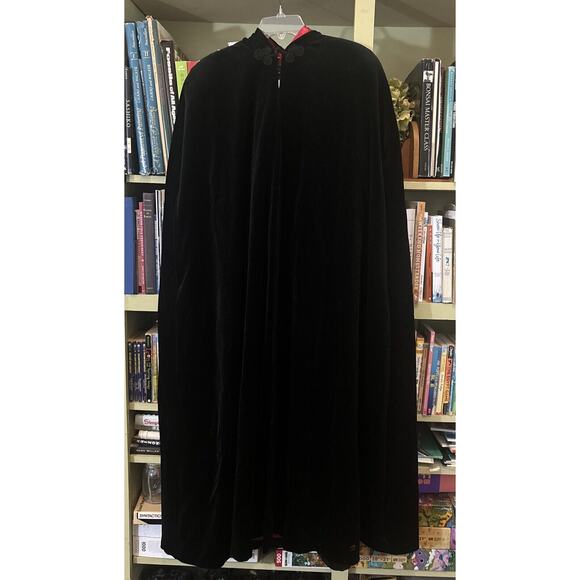 1980s Vintage JS Collections Black Velvet Long Maxi Opera Cloak Hooded Cape - S - Picture 2 of 7